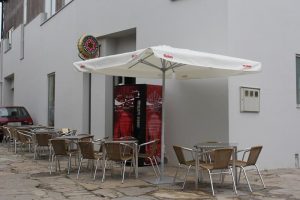 Terraza Casa Cines Sarria Pensión Restaurante